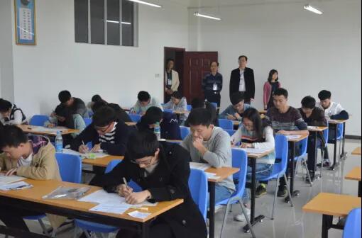 紅角洲校區逸夫樓標準化自考考場